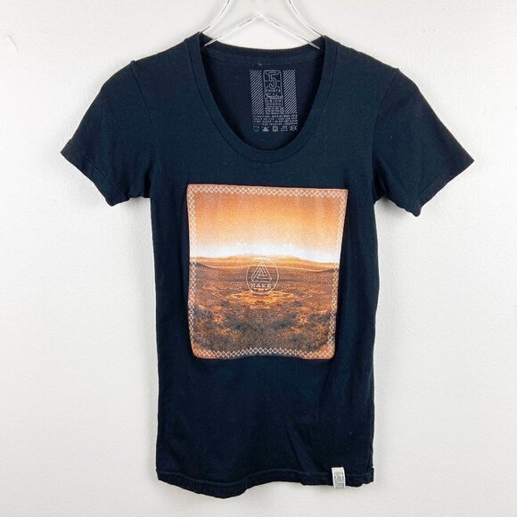 "Make" Crewneck Short Sleeve Graphic Tee Black Small - Picture 1 of 7